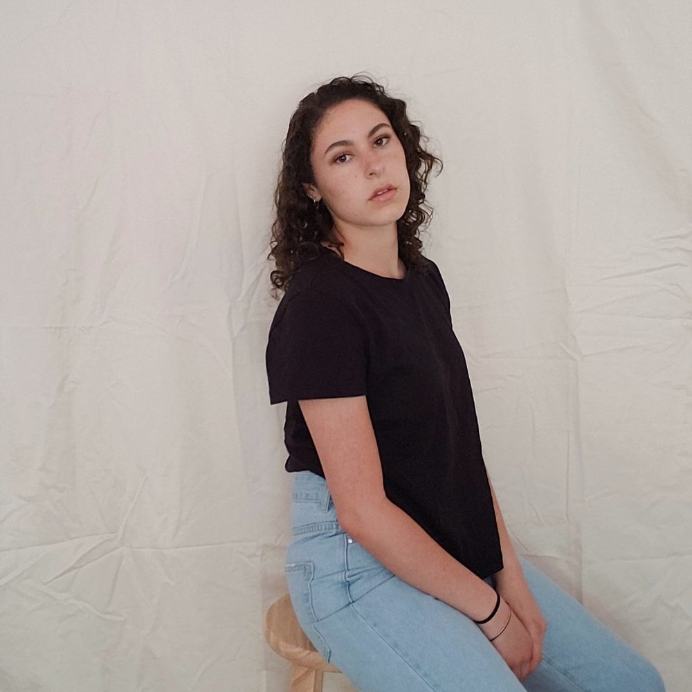 Meet your Posher, Abigail